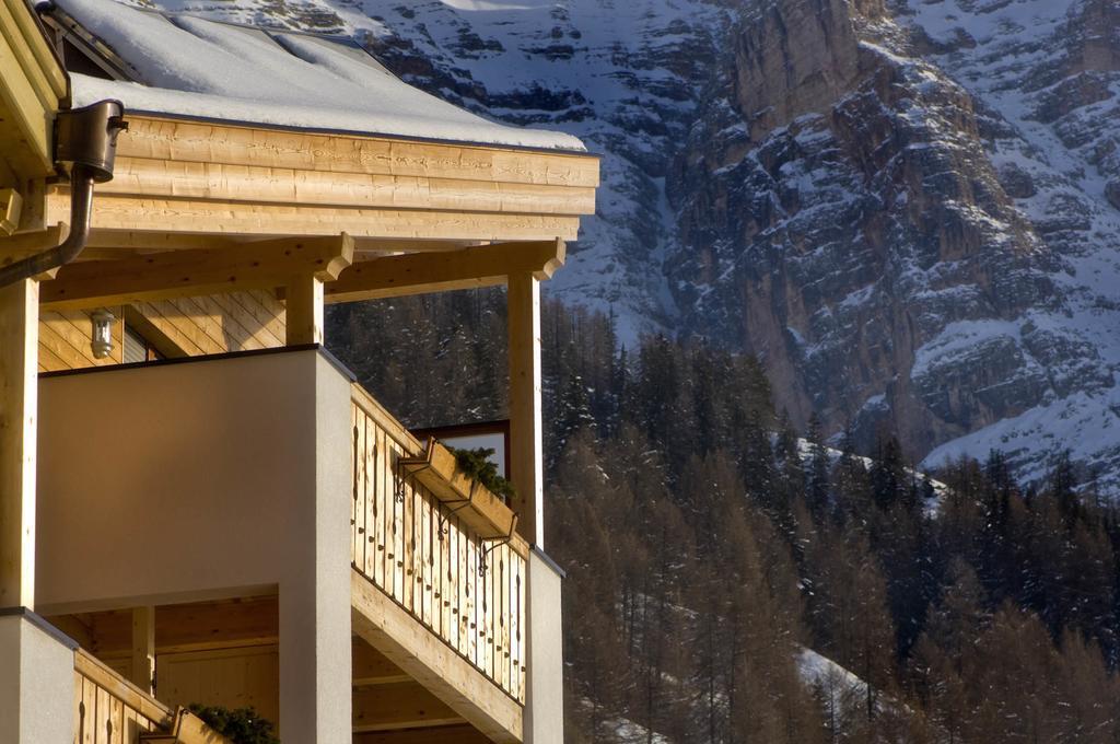 Family And Wellness Residence Ciasa Antersies San Cassiano  Exteriér fotografie