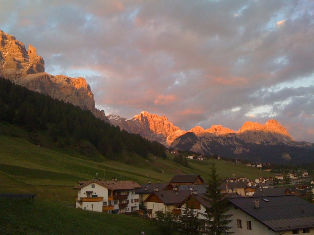 Family And Wellness Residence Ciasa Antersies San Cassiano  Exteriér fotografie