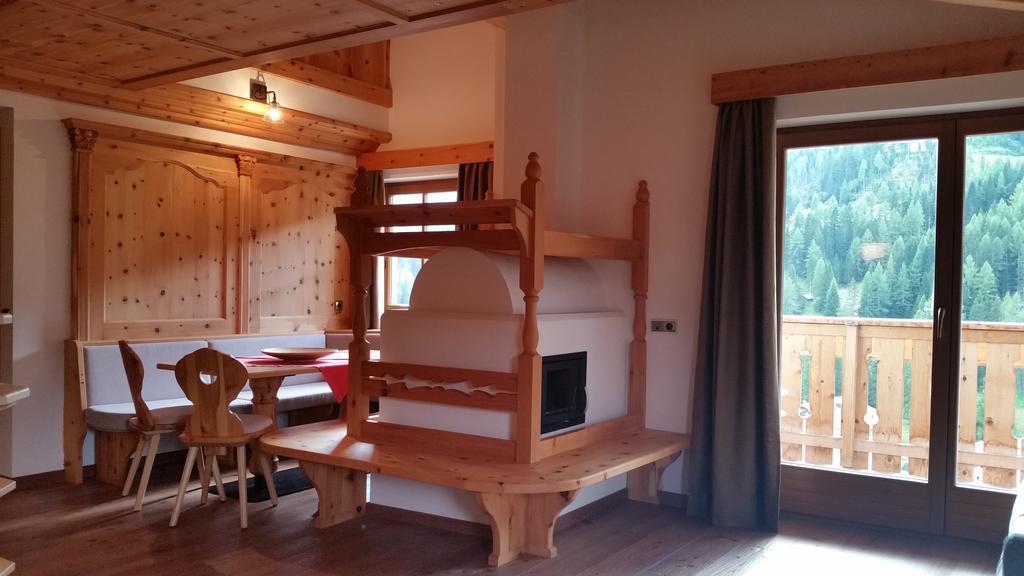 Family And Wellness Residence Ciasa Antersies San Cassiano  Pokoj fotografie