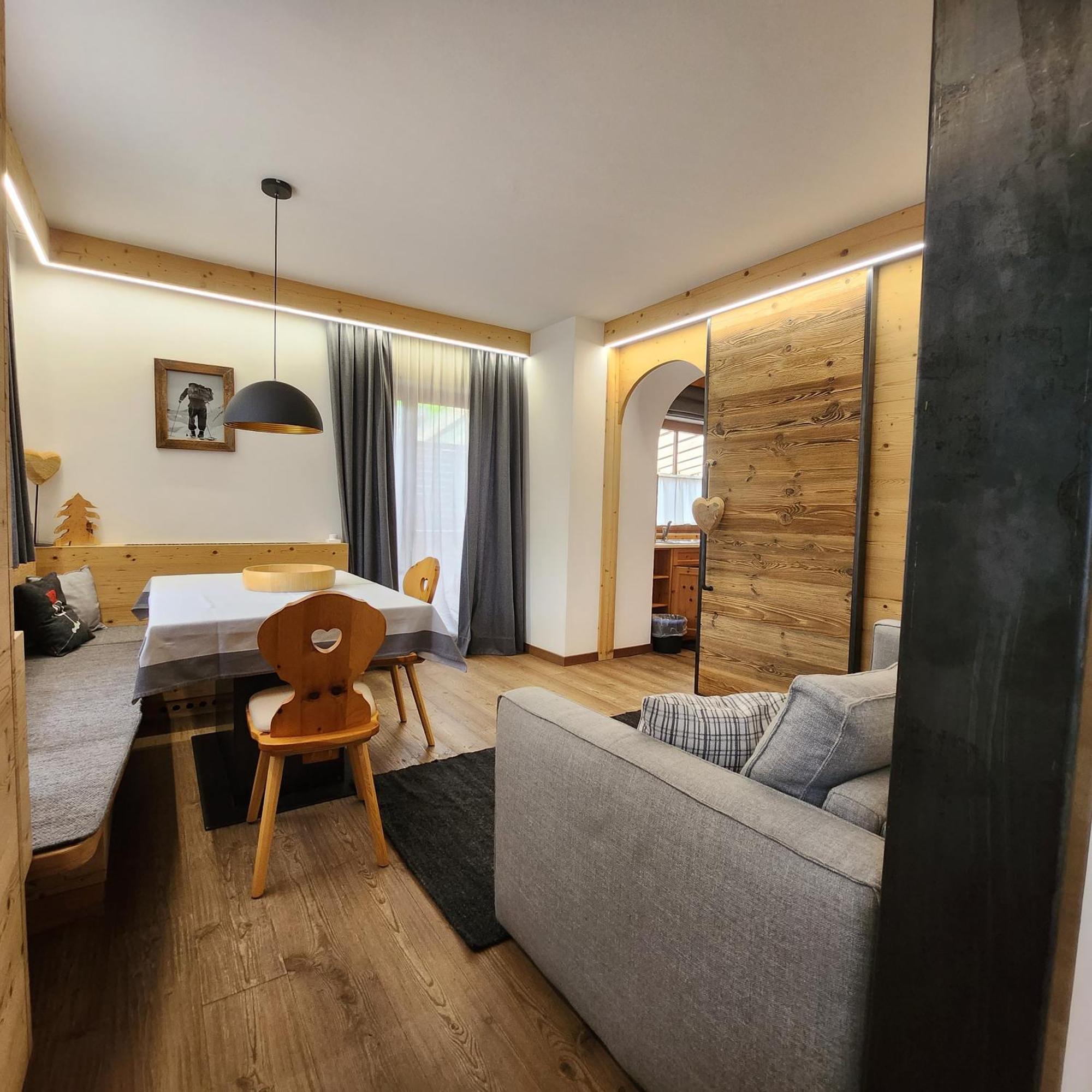 Family And Wellness Residence Ciasa Antersies San Cassiano  Exteriér fotografie