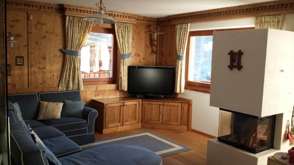 Family And Wellness Residence Ciasa Antersies San Cassiano  Pokoj fotografie